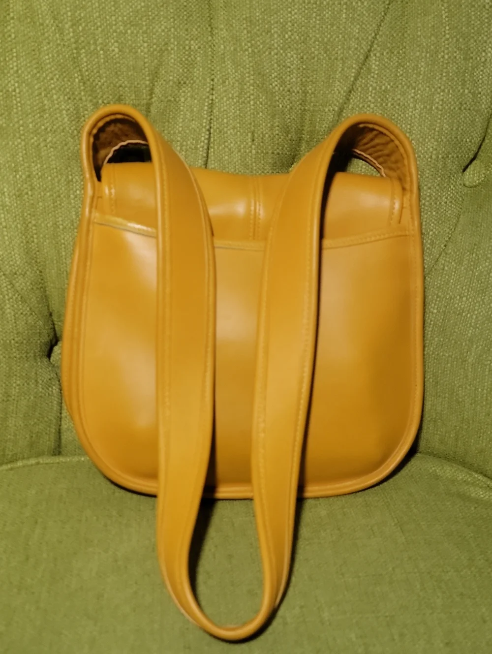 Coach Vintage Ergo Flap Mustard Yellow Crossbody Shoulder Bag